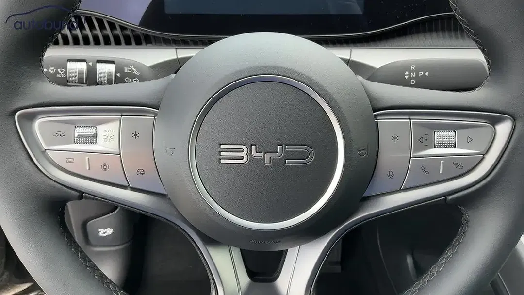 BYD Dolphin DM-i Comfort - Thumbnail 10