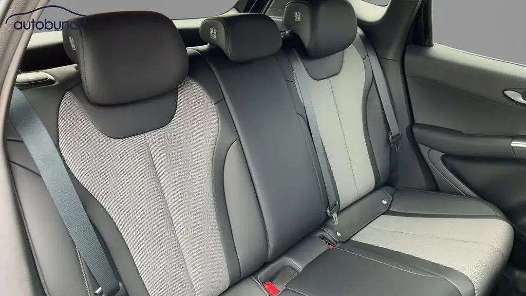 BYD Dolphin DM-i Comfort - Thumbnail 7