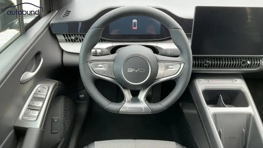 BYD Dolphin DM-i Comfort - Thumbnail 9