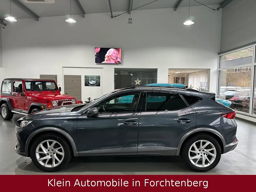 CUPRA Formentor PHEV - Thumbnail 4