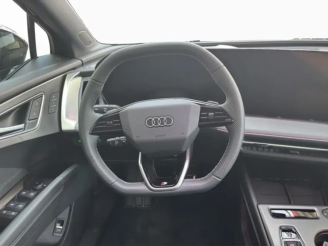 Audi Q4 e-tron quattro performance Sportback - Thumbnail 10