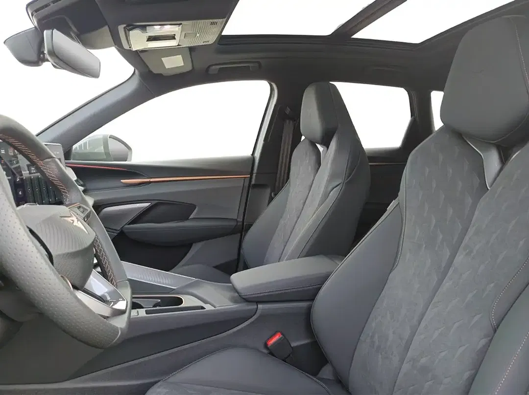 CUPRA Terramar 2.0 TSI DSG 4Drive VZ DCC Copper - Thumbnail 9