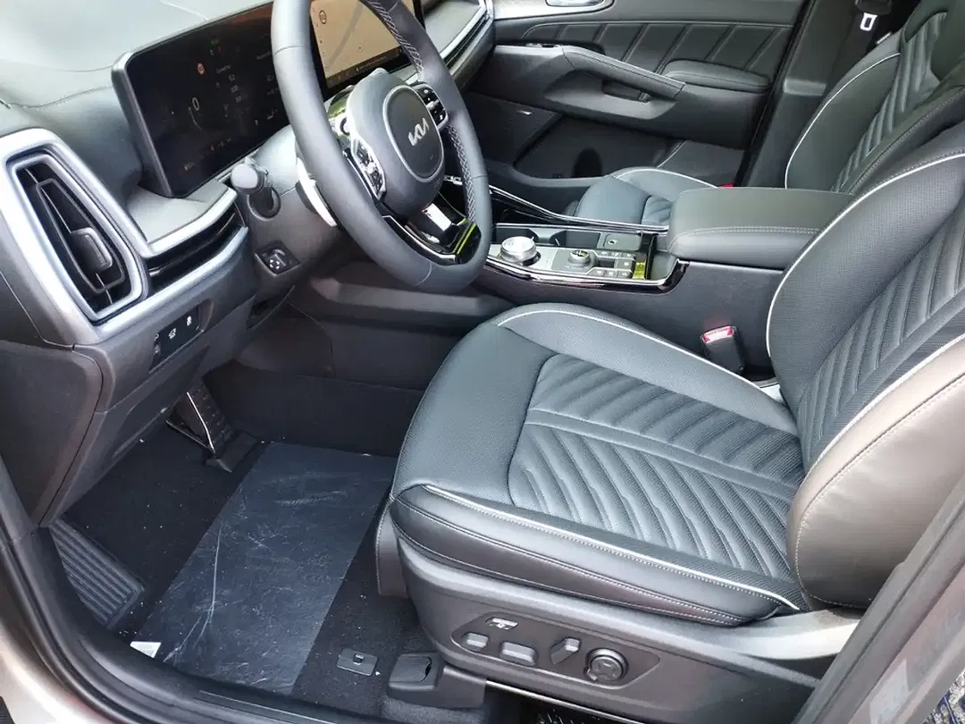 Kia Sorento 2.2 AWD Platinum Premium - Thumbnail 9