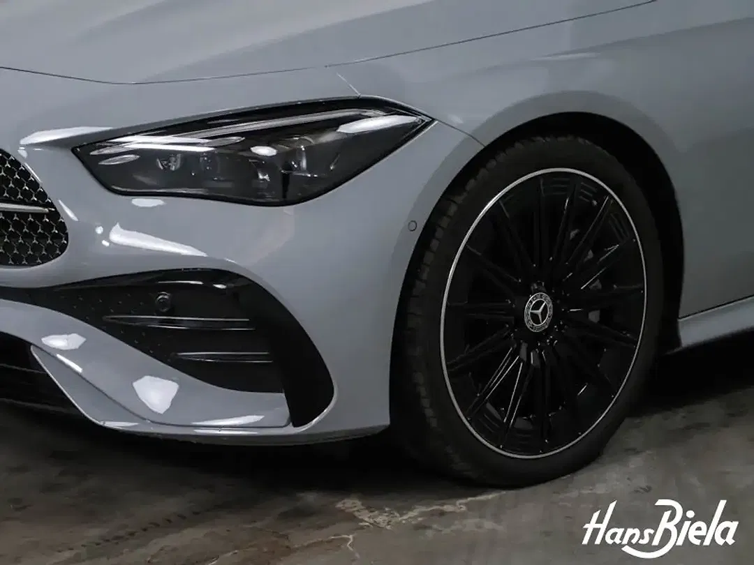 Mercedes-Benz CLE 450 4MATIC AMG Night - Thumbnail 3