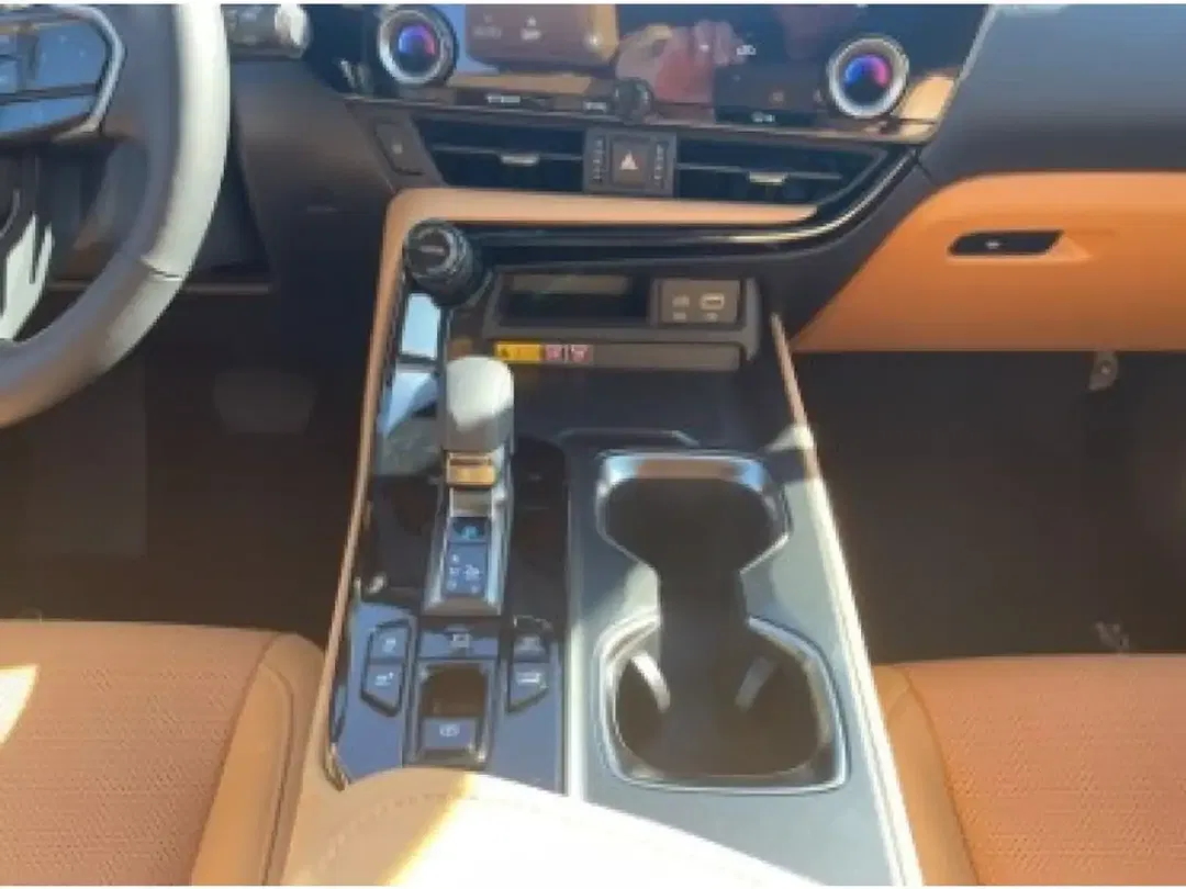 Lexus NX 450h+ PHEV Hybrid Business - Thumbnail 13