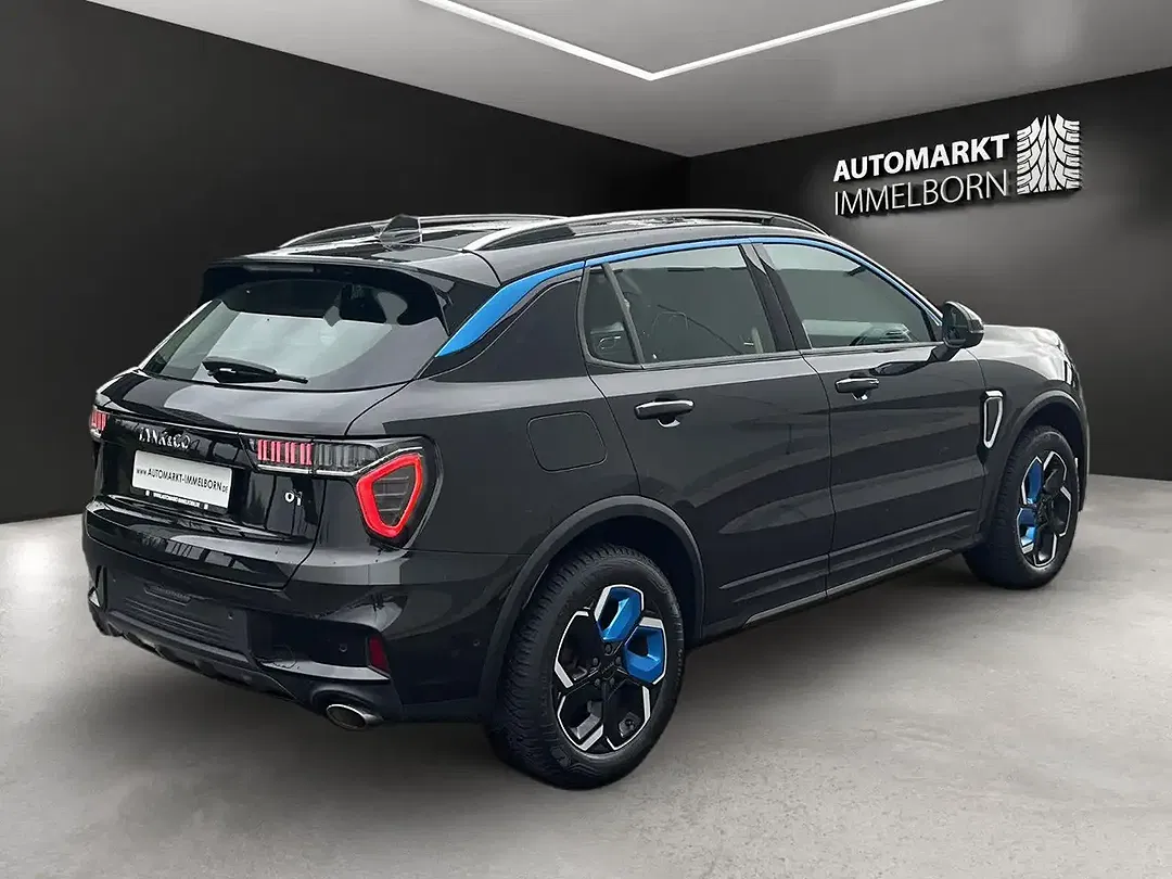 Lynk & Co 01 - Thumbnail 8