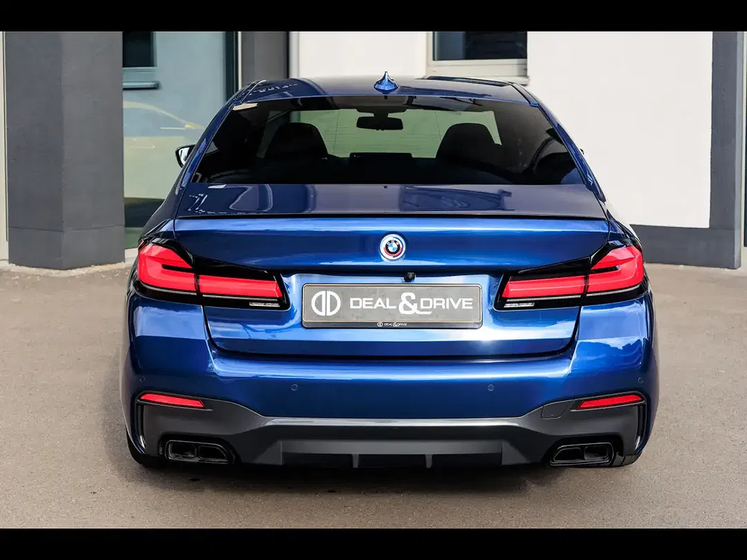 BMW M550 xDrive - Thumbnail 4