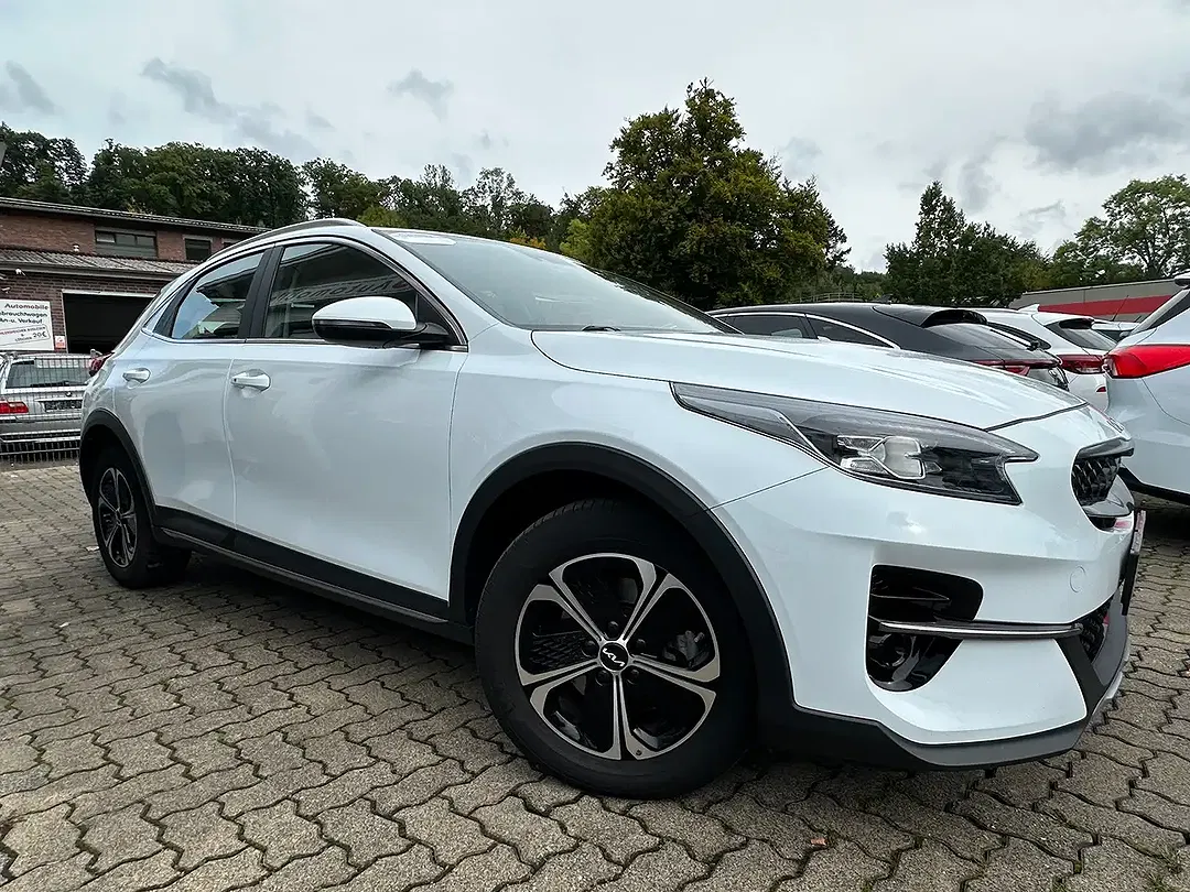 Kia XCeed 1.6 PHEV Hybrid Vision - foto 2