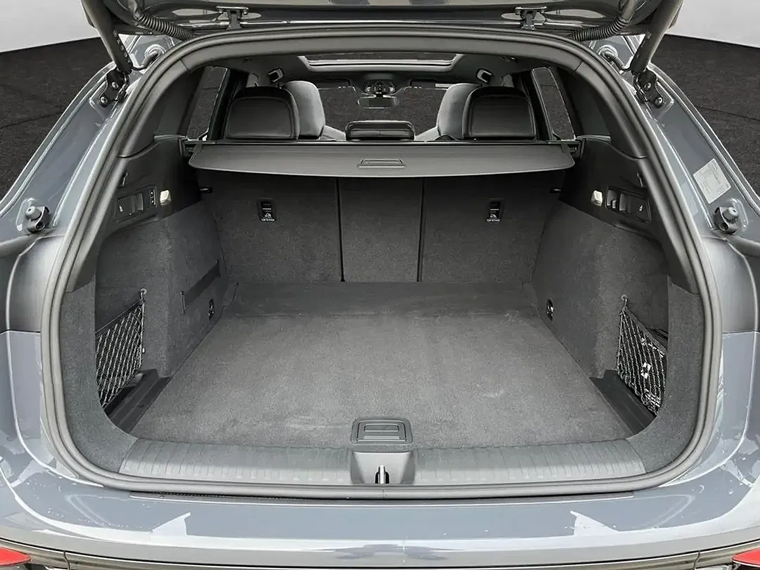 Audi SQ6 e-tron - Thumbnail 13