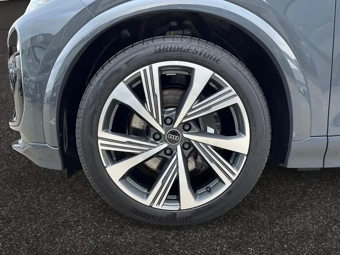 Audi SQ6 e-tron - Thumbnail 9