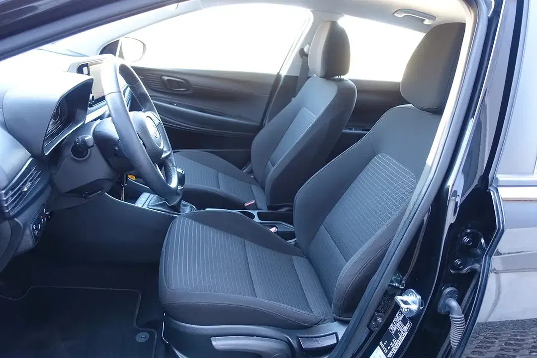 Hyundai i20 1.2 - foto 15