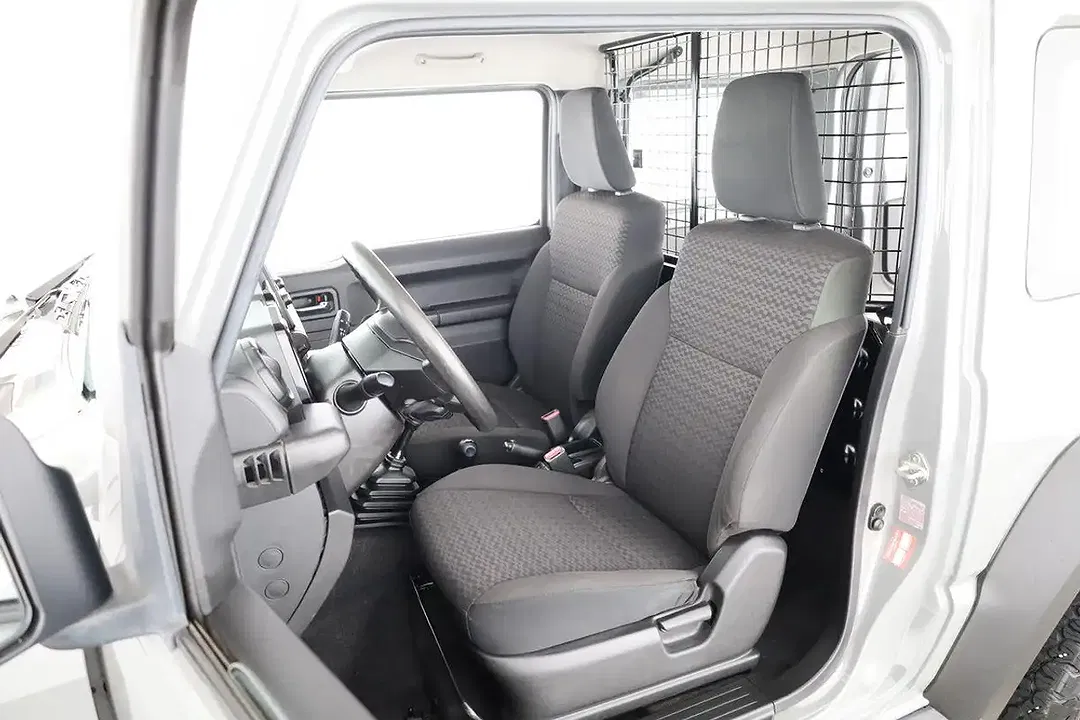 Suzuki Jimny 1.5 4x4 Comfort - Thumbnail 10