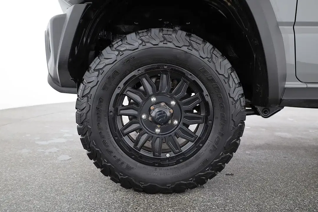 Suzuki Jimny 1.5 4x4 Comfort - Thumbnail 13