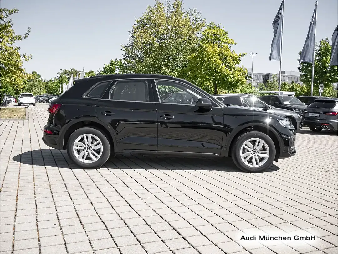 Audi Q5 50 TFSI e S tronic quattro - Thumbnail 4