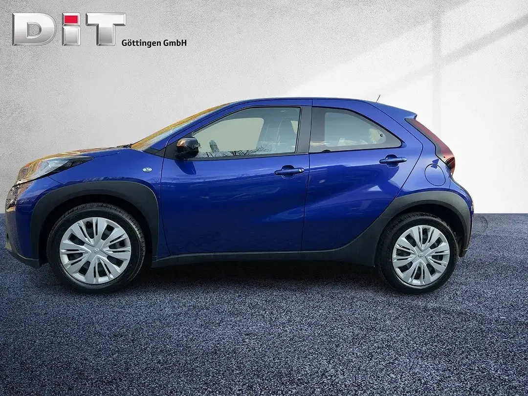 Toyota Aygo - Thumbnail 3