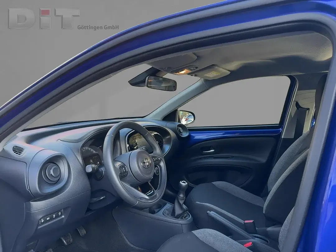 Toyota Aygo - Thumbnail 9