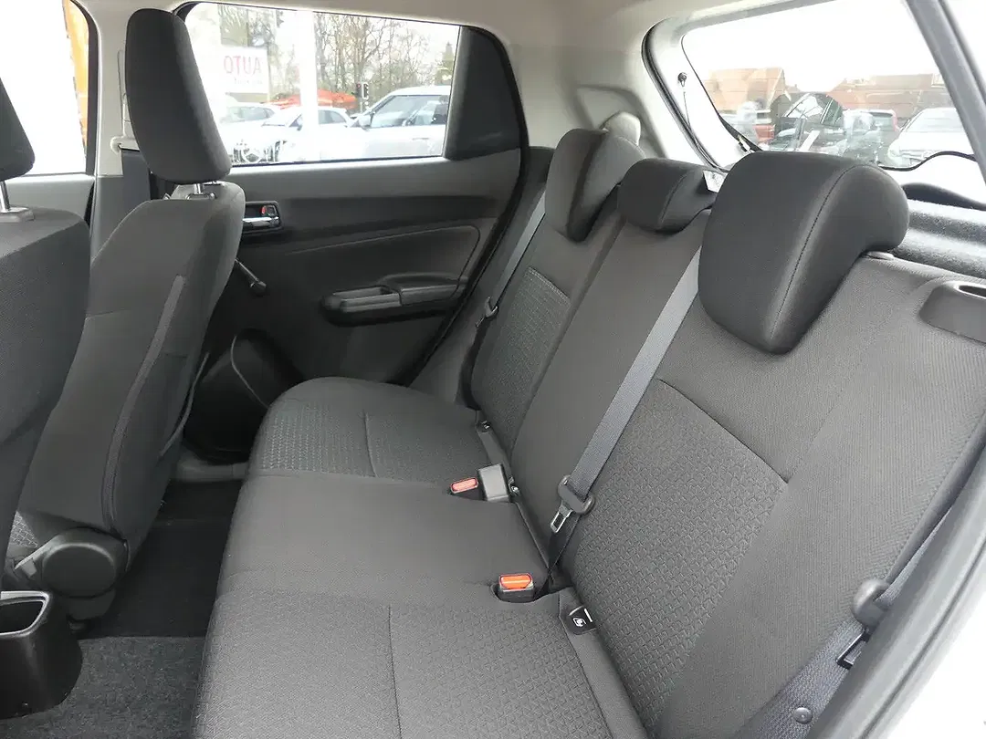 Suzuki Swift 1.2 - Thumbnail 14