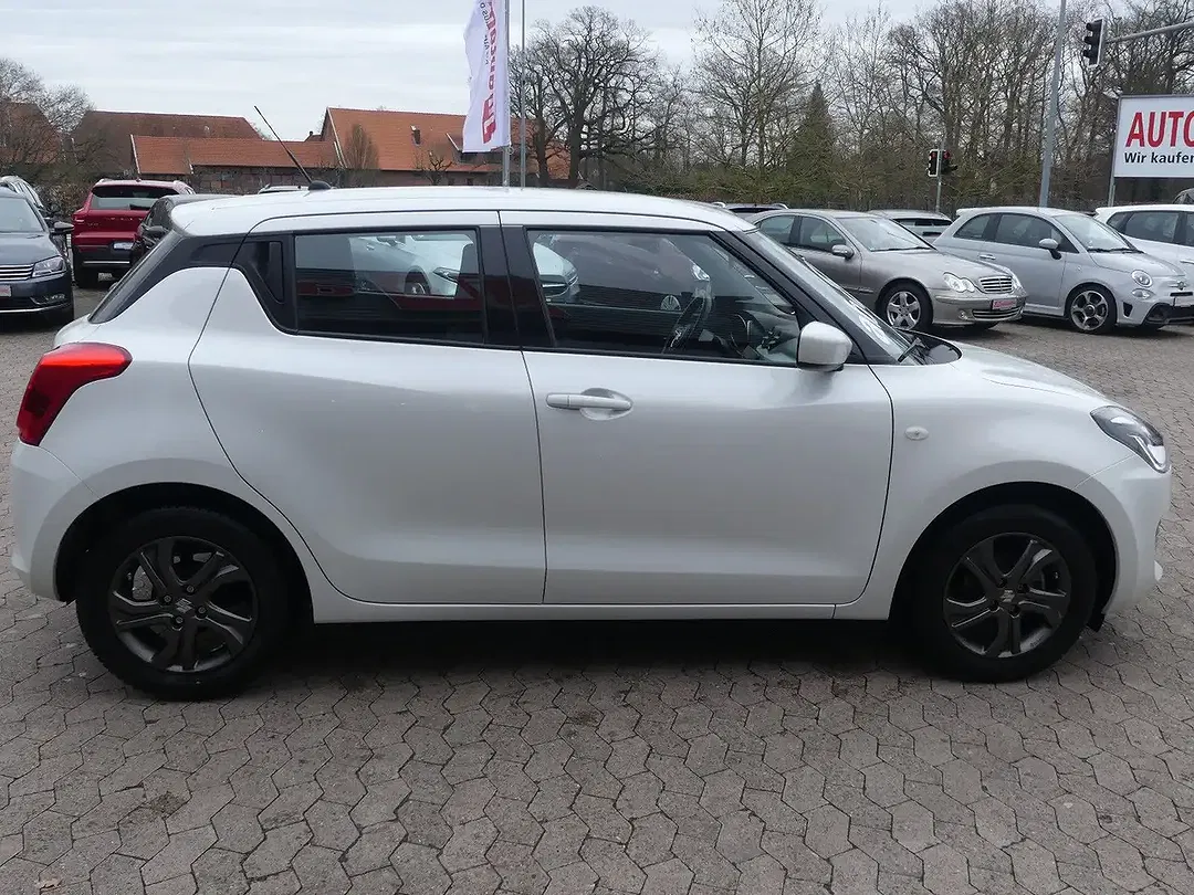 Suzuki Swift 1.2 - Thumbnail 8