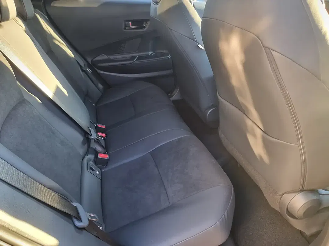 Toyota C-HR PHEV GR Sport - Thumbnail 8