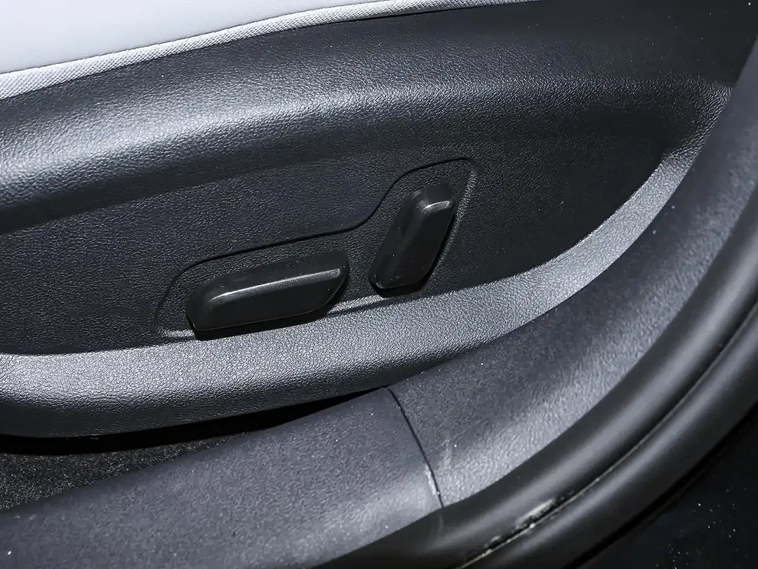 BYD Seal 6 DM-i Touring Comfort - foto 15
