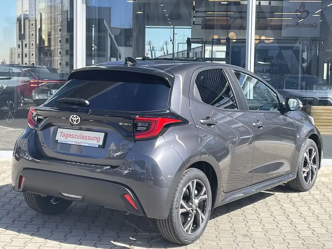 Toyota Yaris 1.5 VVT-i Hybrid Teamplayer - Thumbnail 4