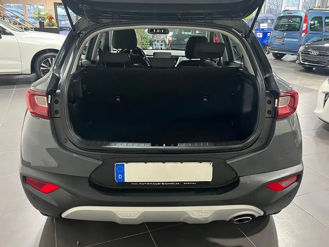 Kia Stonic Edition 7 - Thumbnail 5