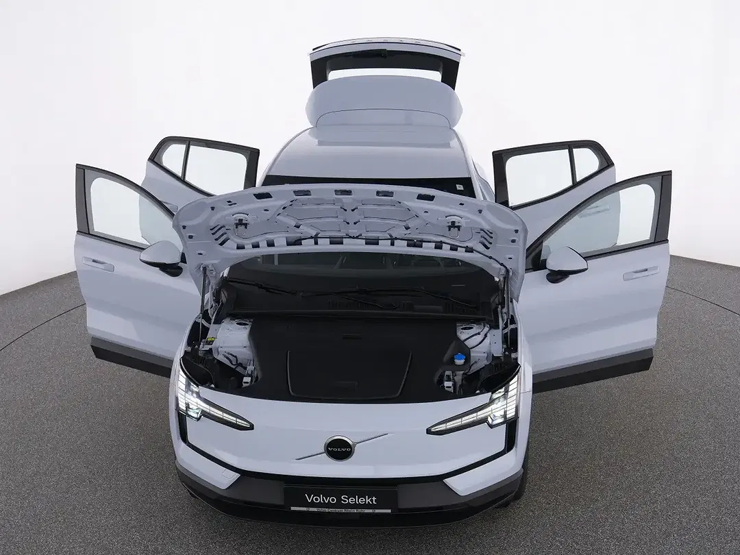 Volvo EX30 EV Core - Thumbnail 13