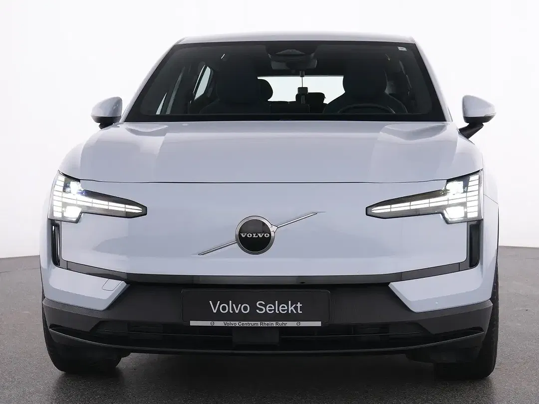 Volvo EX30 EV Core - Thumbnail 15