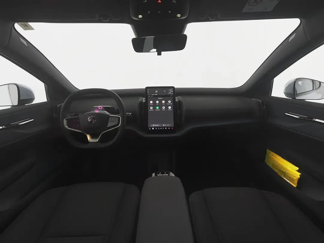 Volvo EX30 EV Core - Thumbnail 4