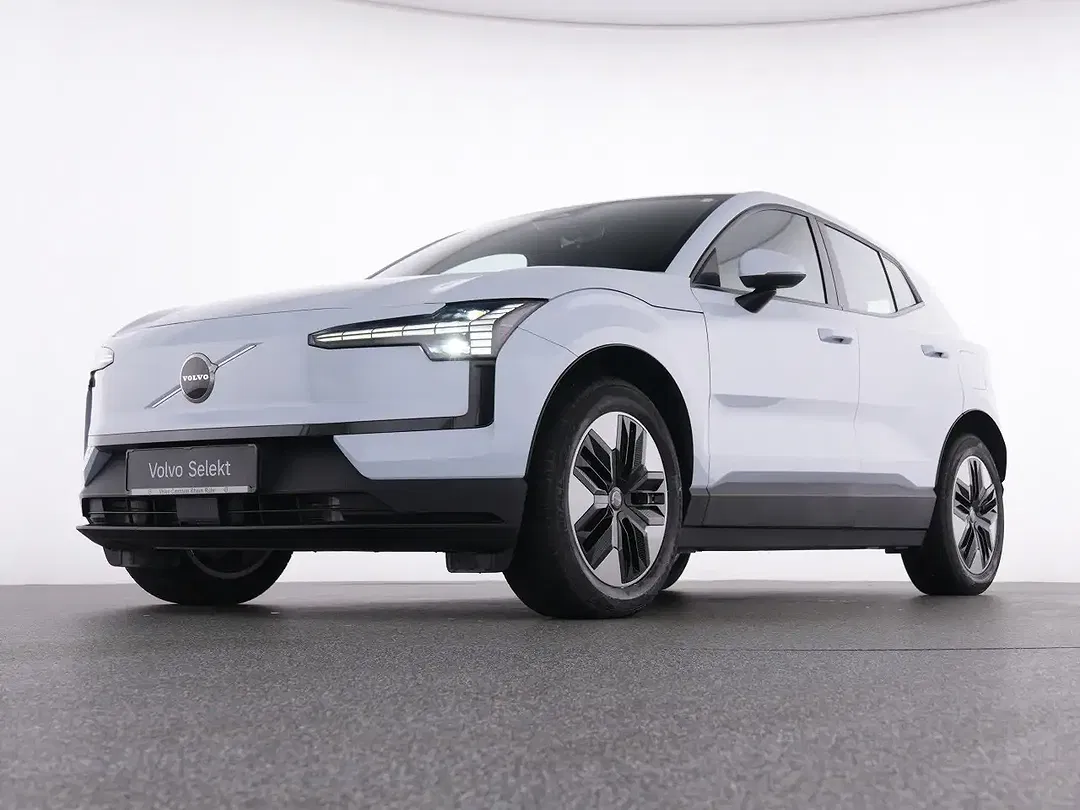 Volvo EX30 EV Core - Thumbnail 7