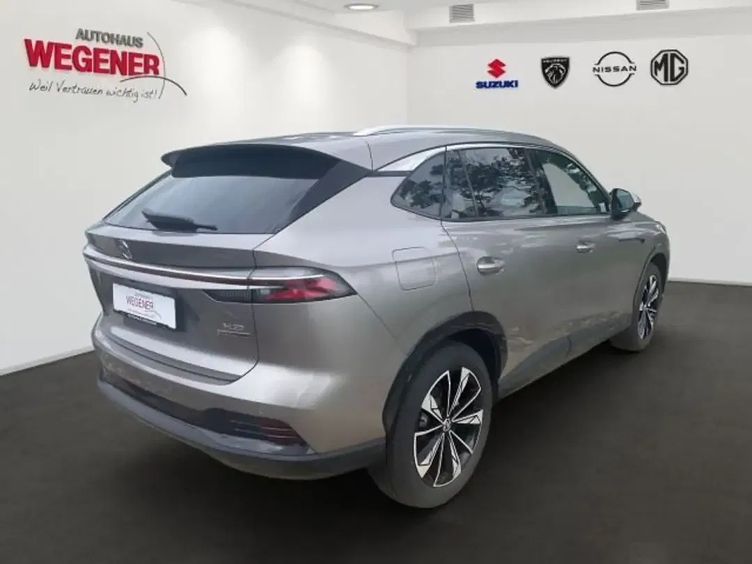 MG HS 1.5 T-GDI Hybrid+ Luxury - Thumbnail 4