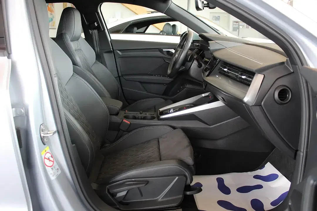 Audi A3 40 TFSI e S tronic Sportback S line sport - Thumbnail 10