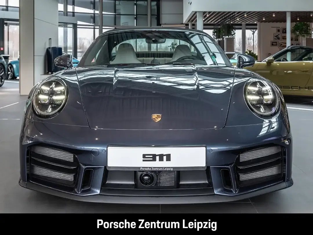 Porsche 992 Targa 4S - Thumbnail 4