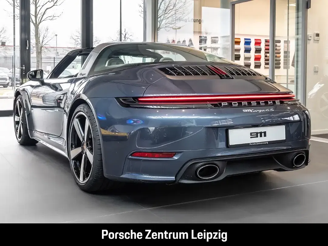 Porsche 992 Targa 4S - Thumbnail 9