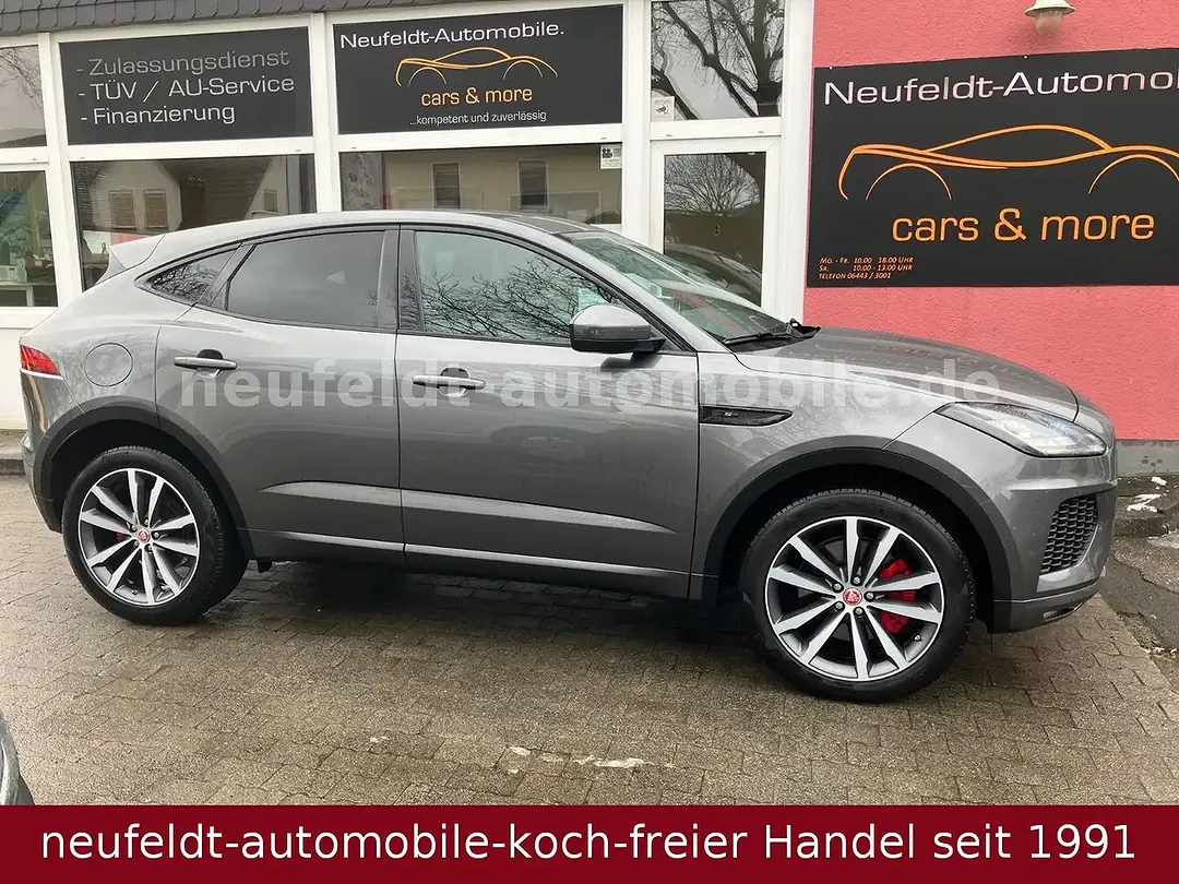 Jaguar E-Pace Performance R-Dynamic S - Thumbnail 3