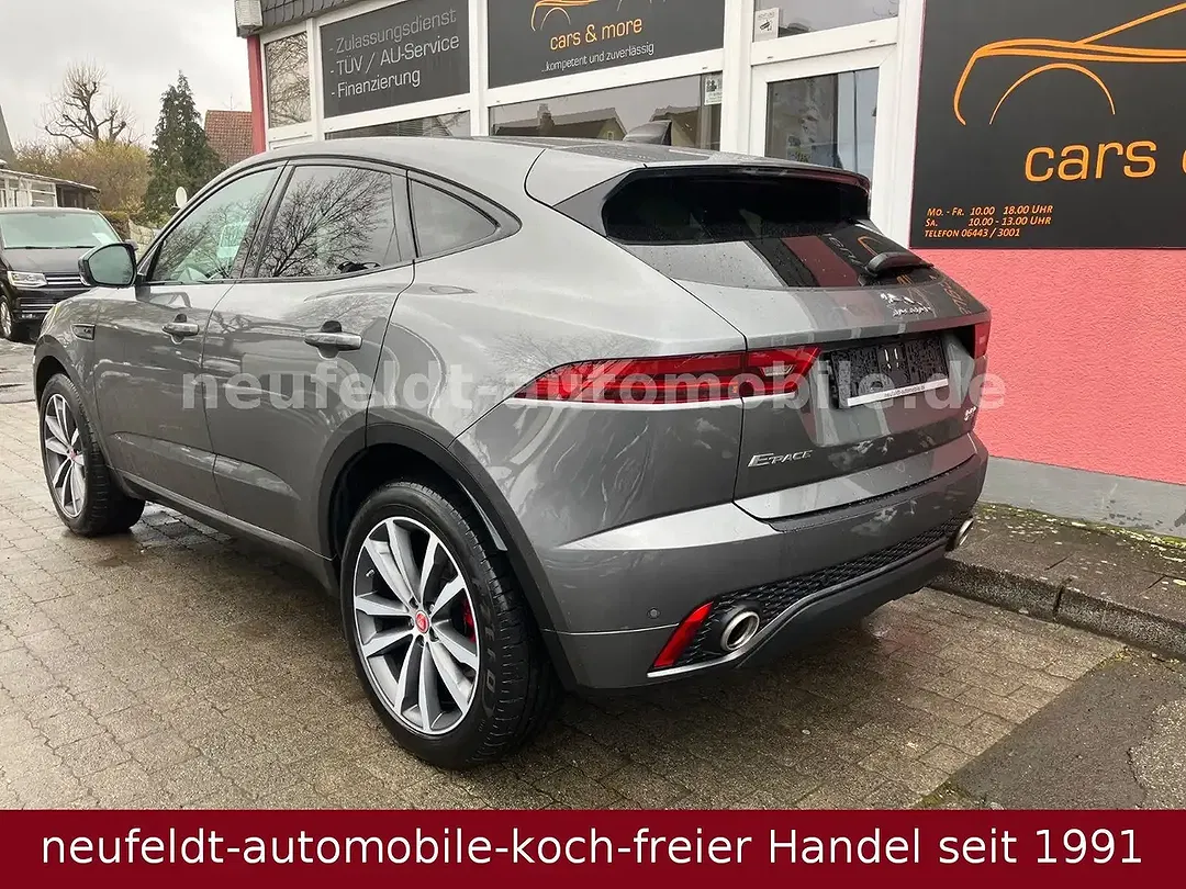 Jaguar E-Pace Performance R-Dynamic S - Thumbnail 6