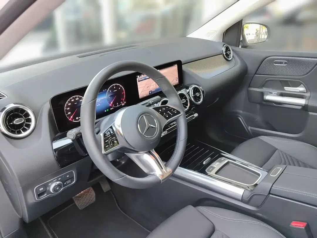 Mercedes-Benz B 200 - Thumbnail 9