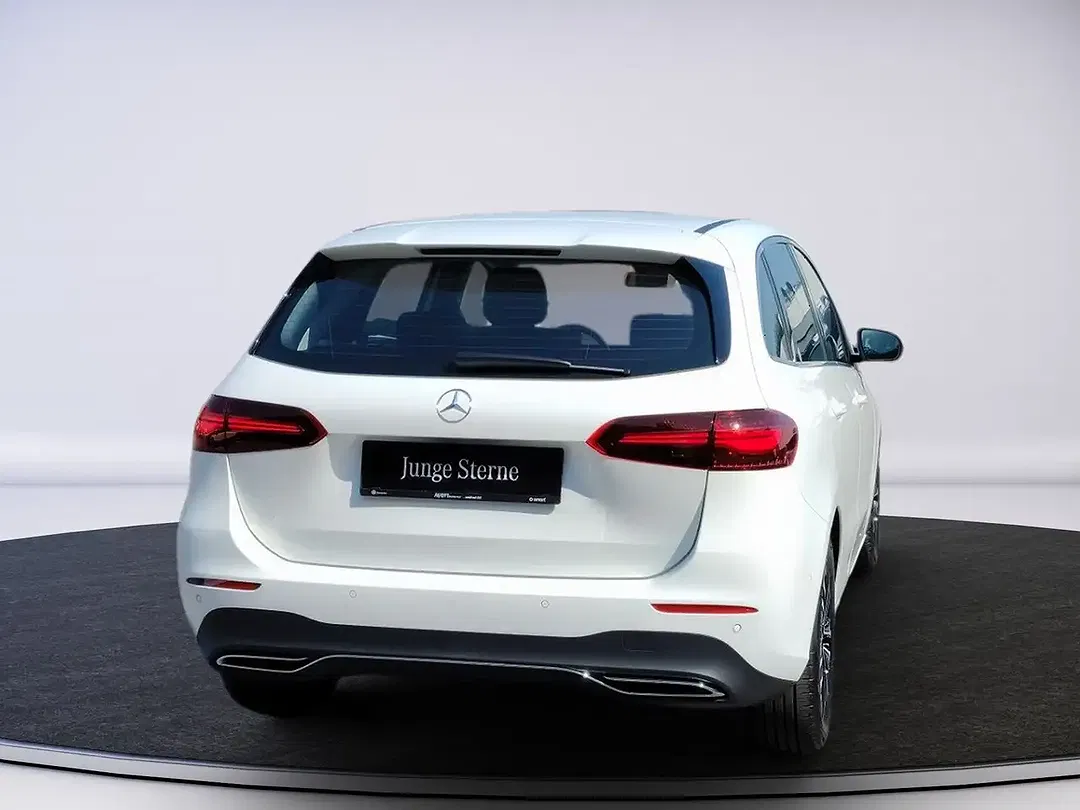 Mercedes-Benz B 200 - Thumbnail 4