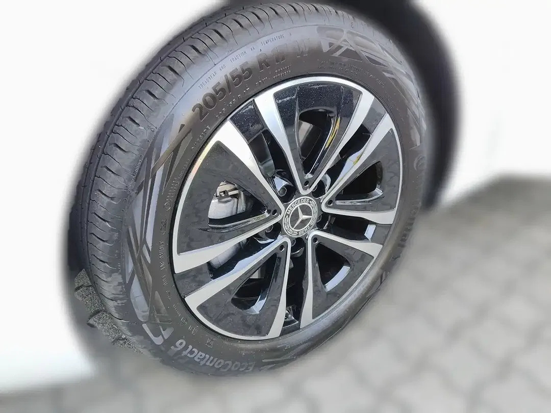Mercedes-Benz B 200 - Thumbnail 7