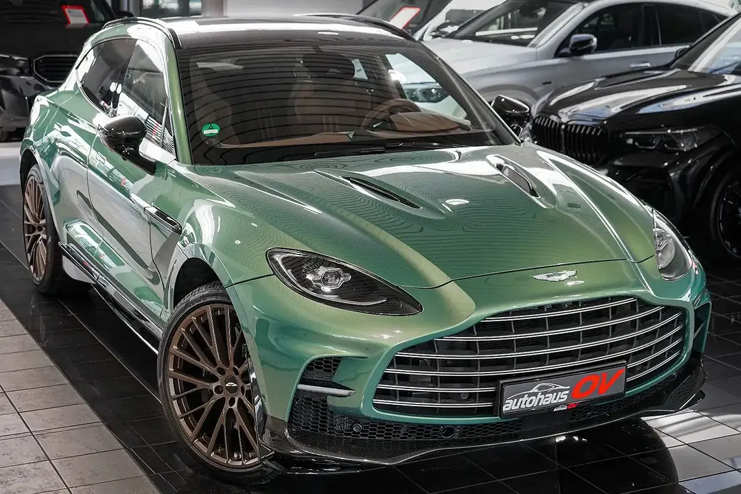 Aston Martin DBX 707 - Thumbnail 13