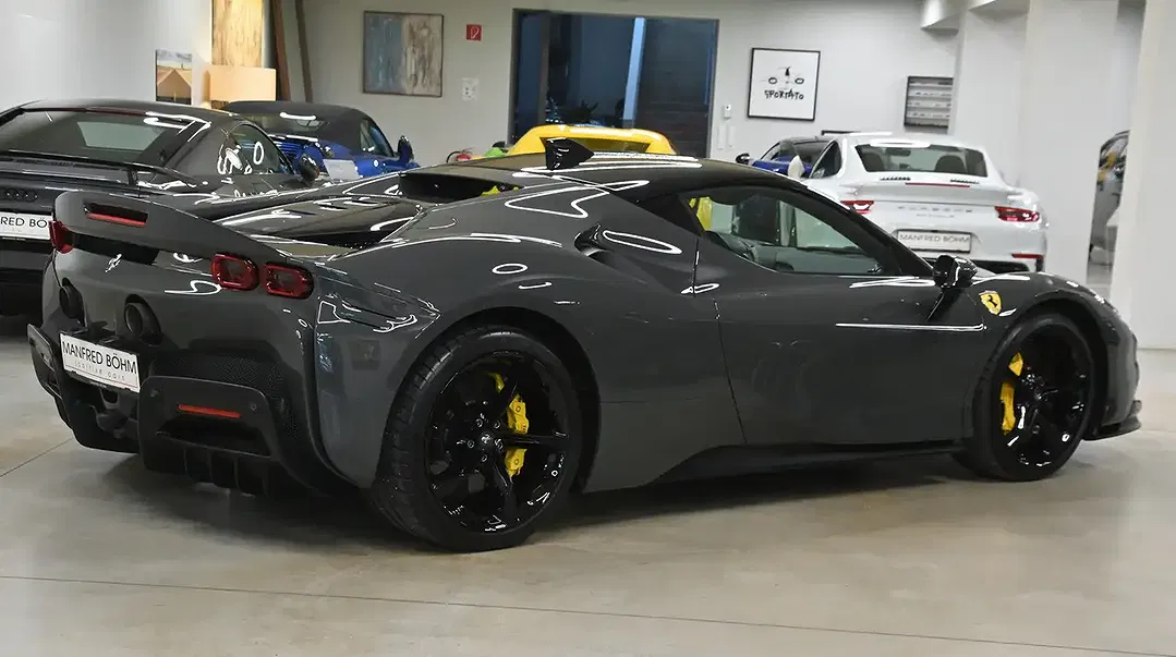 Ferrari SF90 Stradale Assetto Fiorano - Thumbnail 3