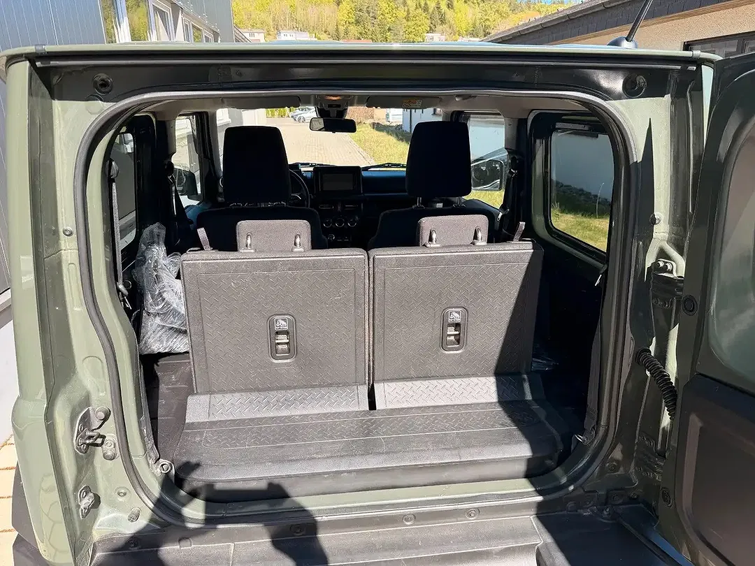 Suzuki Jimny Comfort+ - Thumbnail 5