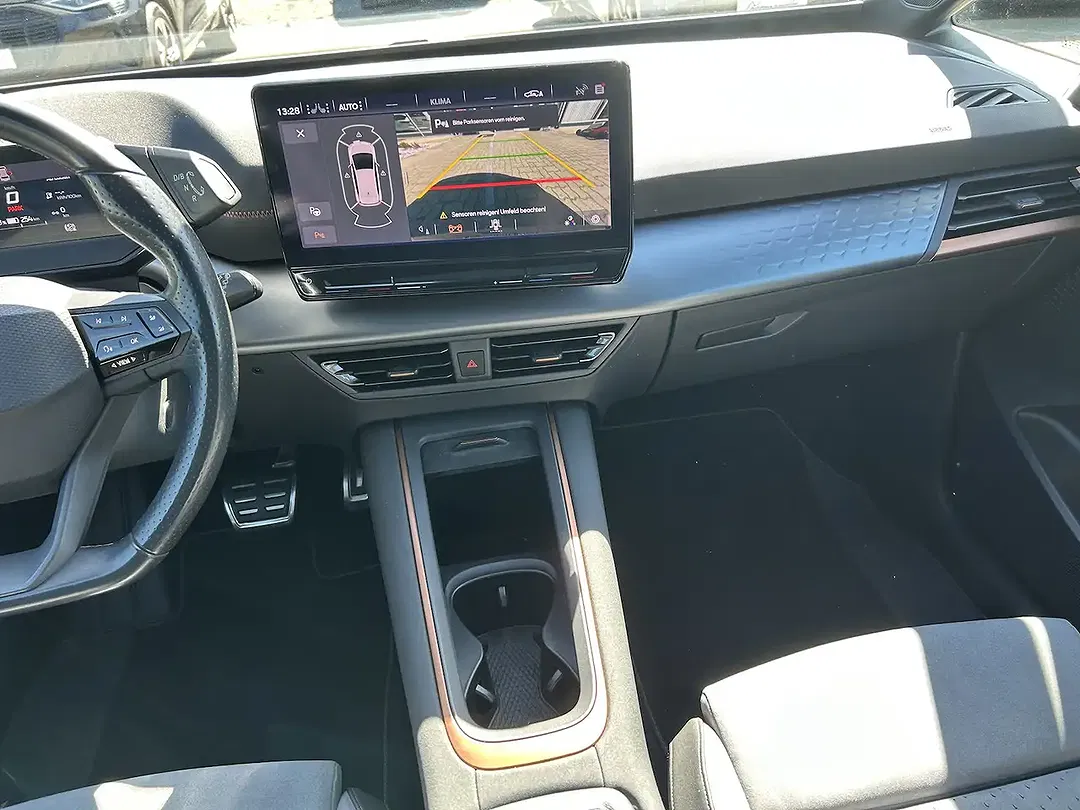 CUPRA Born - Thumbnail 14