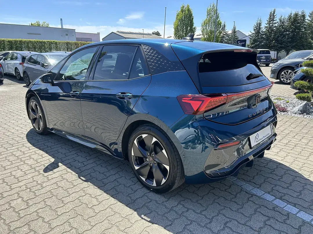 CUPRA Born - Thumbnail 6