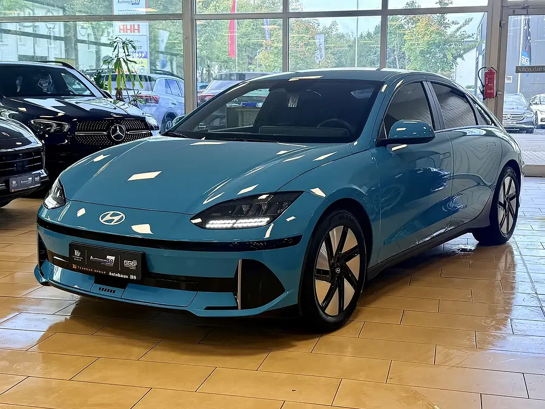 Hyundai IONIQ 6 - foto 1