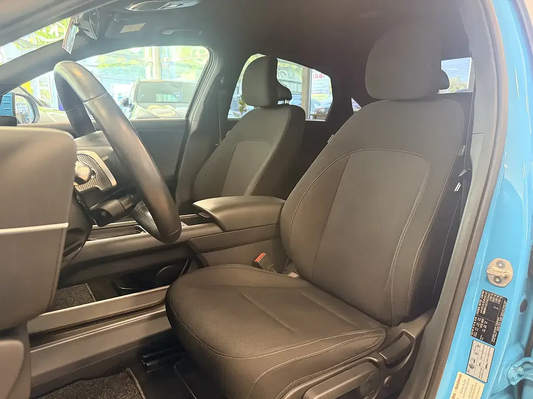 Hyundai IONIQ 6 - Thumbnail 10