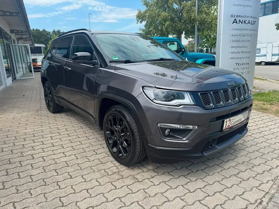 Jeep Compass S - Thumbnail 3