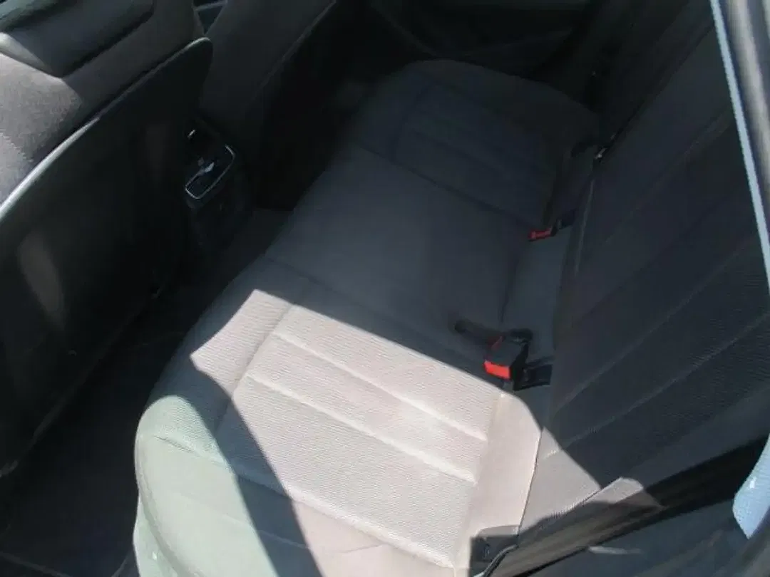 Audi A4 advanced - Thumbnail 6