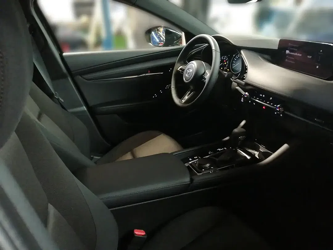 Mazda 3 2.5 - Thumbnail 13