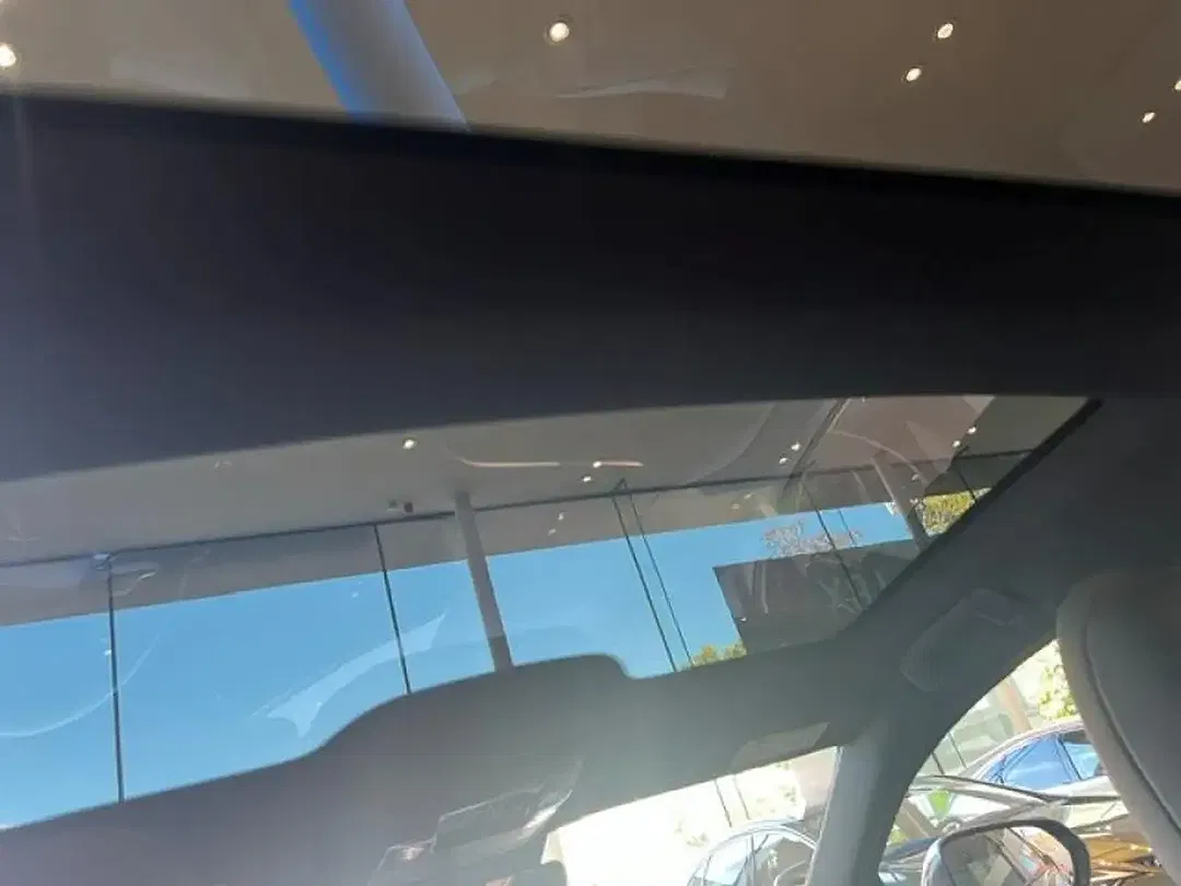 Lexus RZ Executive Line - Thumbnail 9